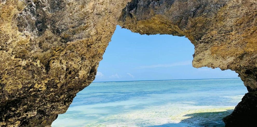 10-Day Kenya's Iconic Safari & Coastal Getaway